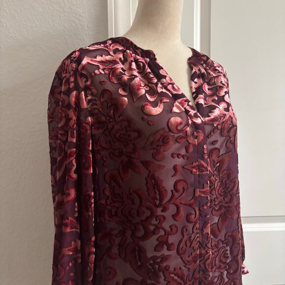 Chico’s Velvet Burnout Blouson Sleeve Button Up Blouse Top Sheer Sz L Relaxed - Picture 12 of 12